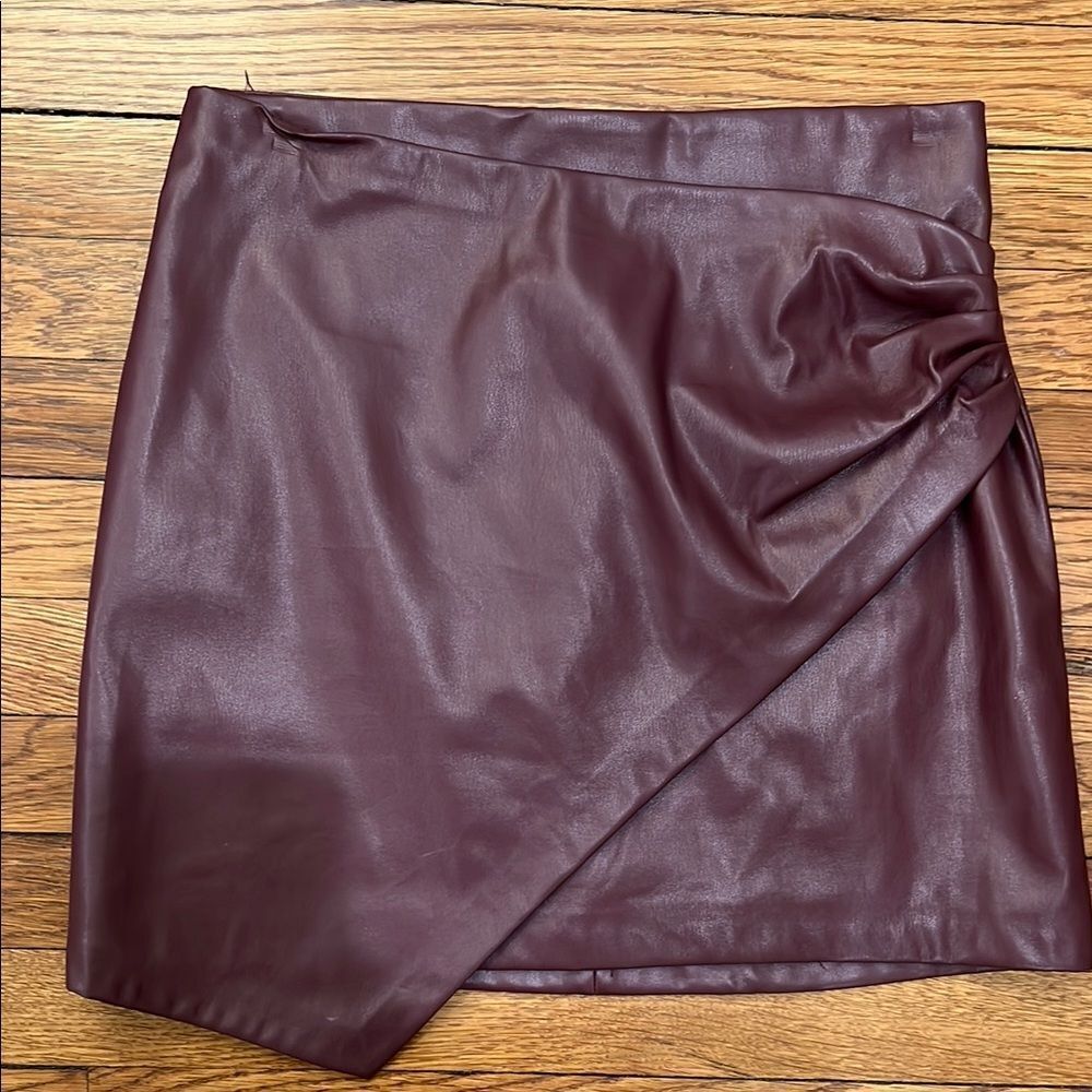 Elegant Burgundy Skirt
